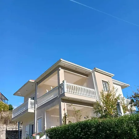 Mira Holiday home Ballaban